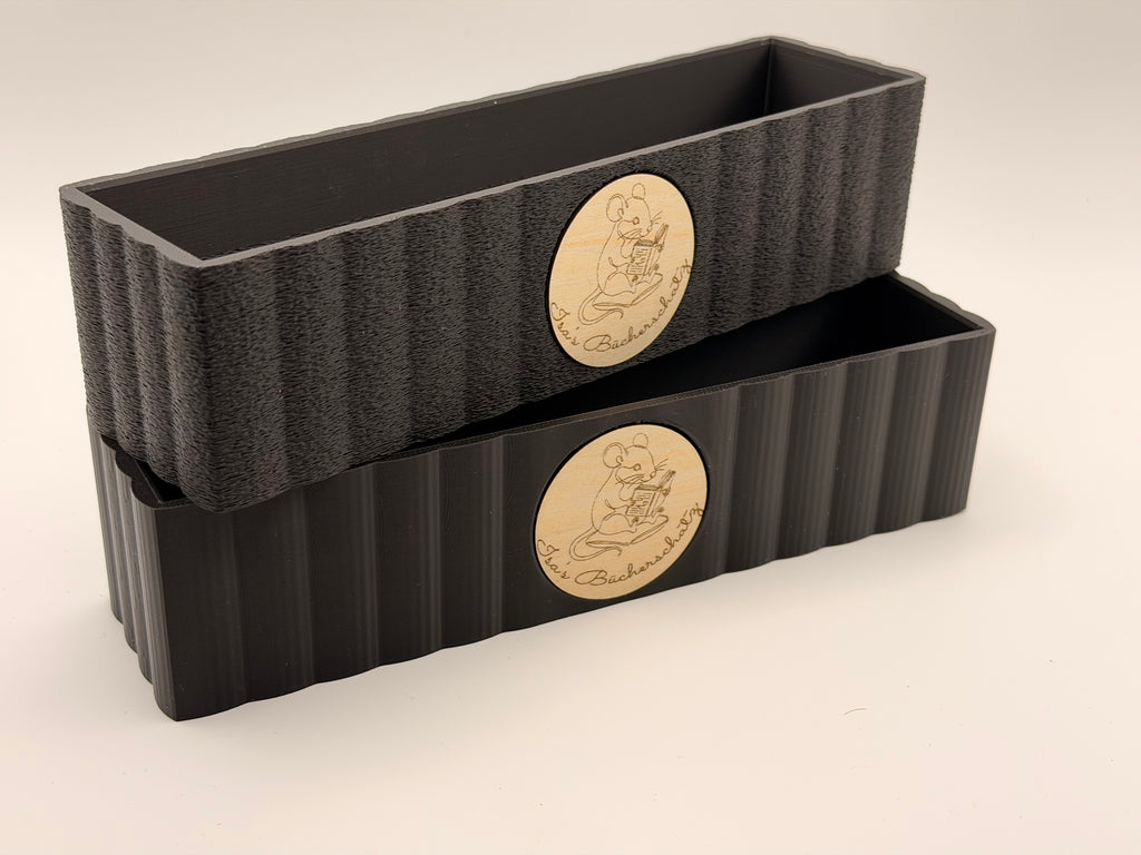 Lesemaus Box mit graviertem Holzemblem – personalisiert mit Name & Wunschtier | Kinderzimmer Ordnung