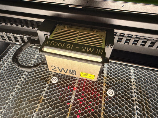 LaserGrip für xTool S1 2W IR-Modul – werkzeugloser Griff aus PETG-CF