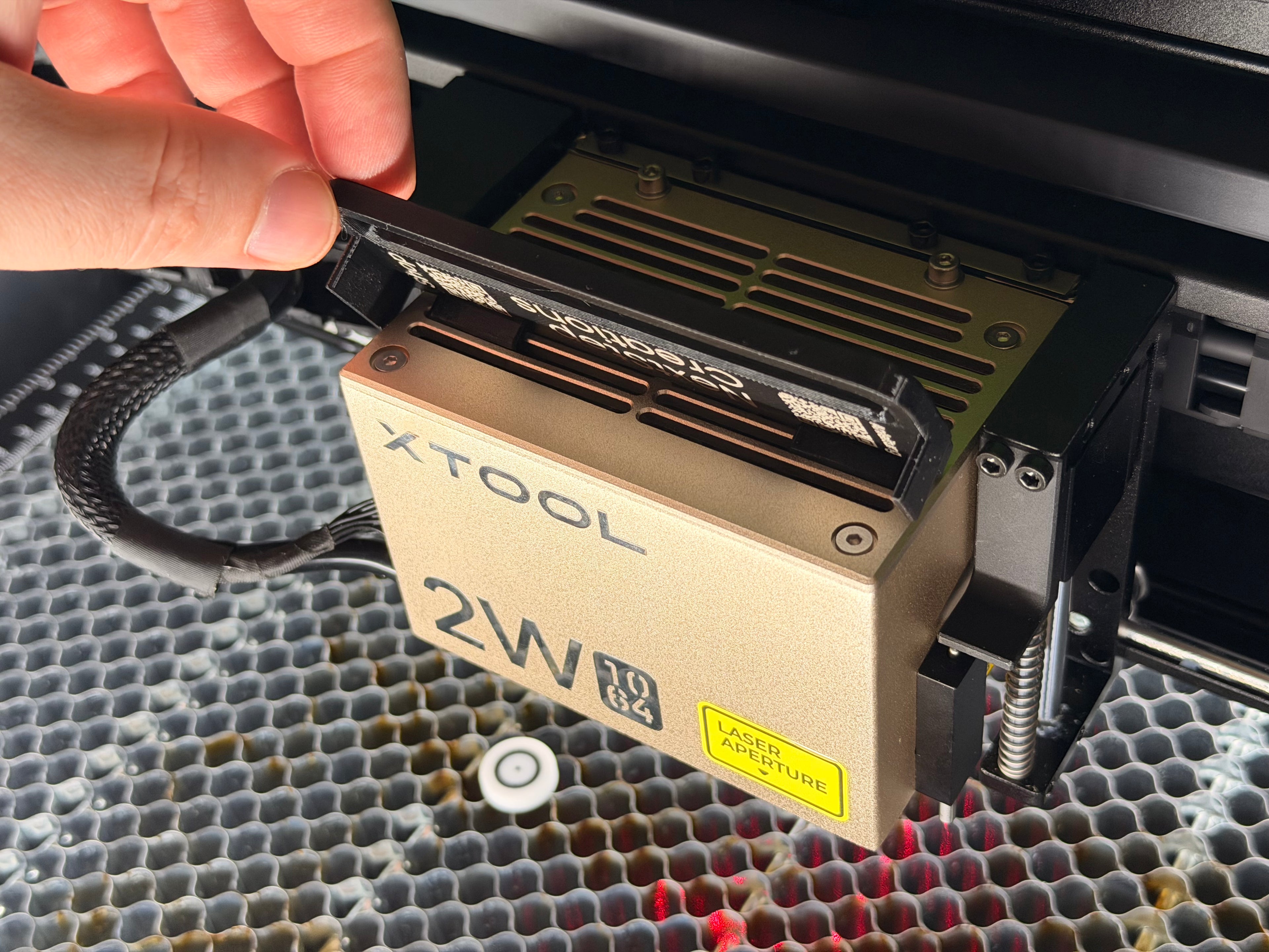 LaserGrip für xTool S1 2W IR & 20W – werkzeugloser Modulgriff aus PETG-CF