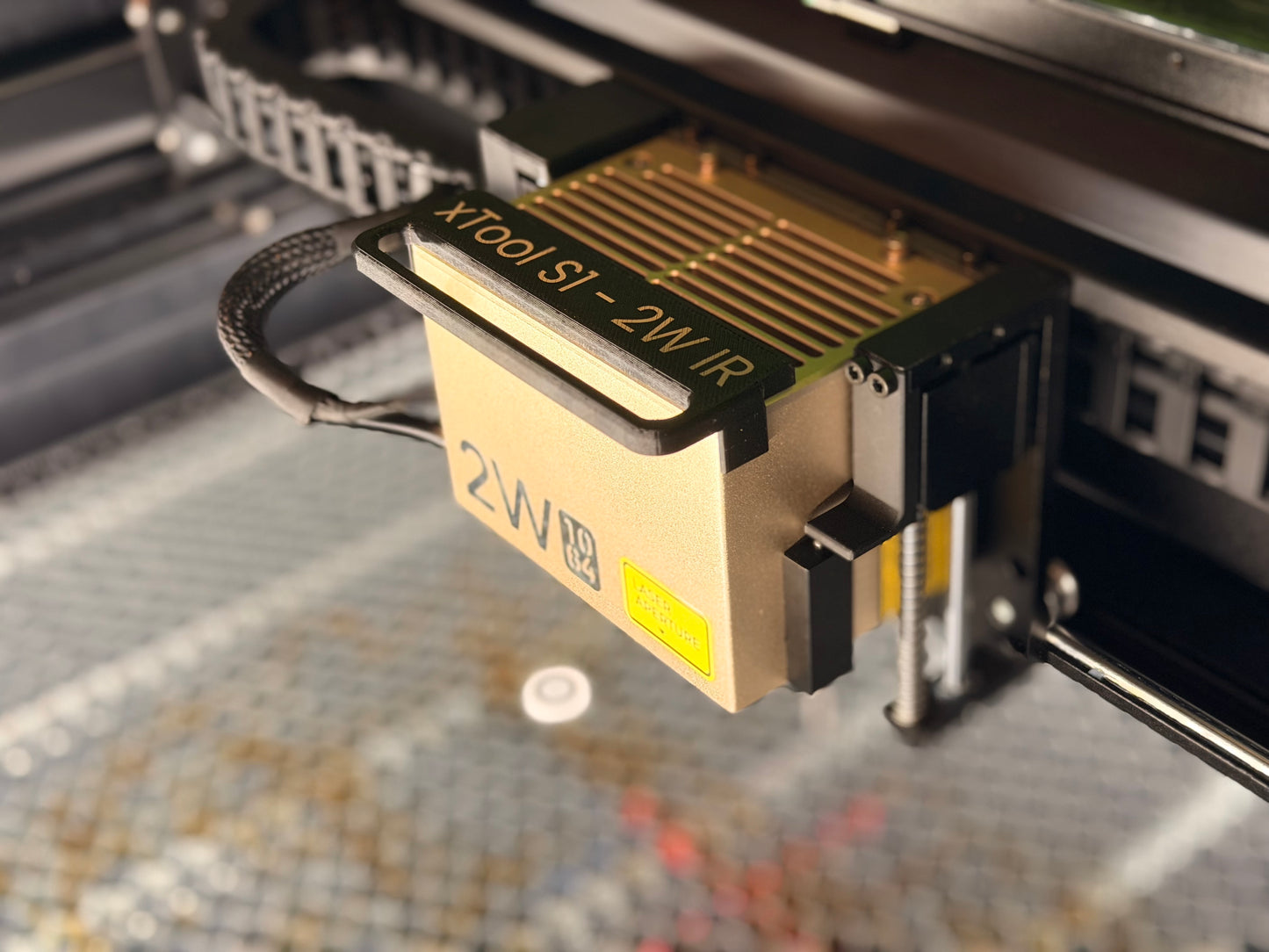 LaserGrip für xTool S1 2W IR-Modul – werkzeugloser Griff aus PETG-CF